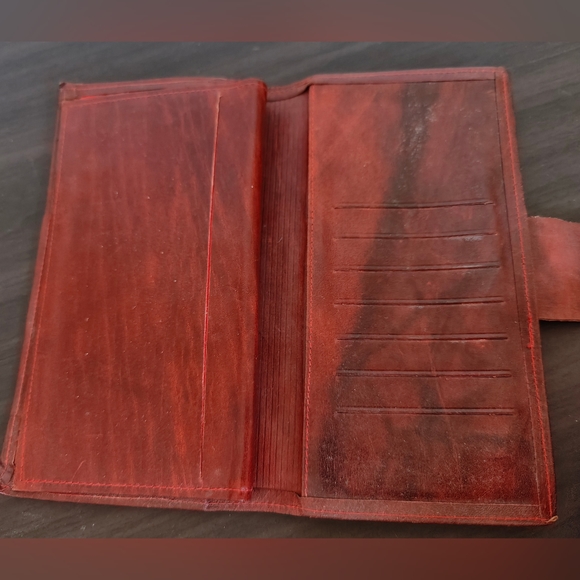 Renwick Granada Hide Wallet - Picture 5 of 6